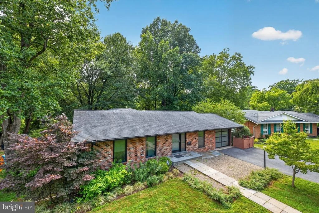 Photo of 11733 DEVILWOOD DRIVE