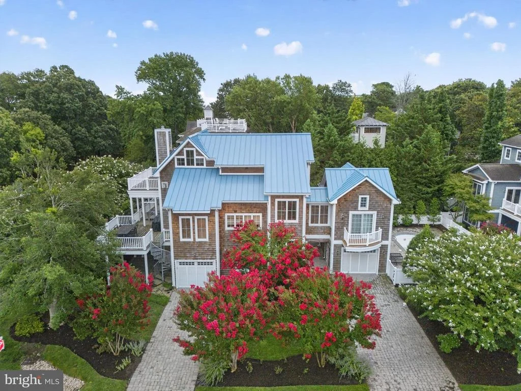 Photo of 54 SURF AVENUE