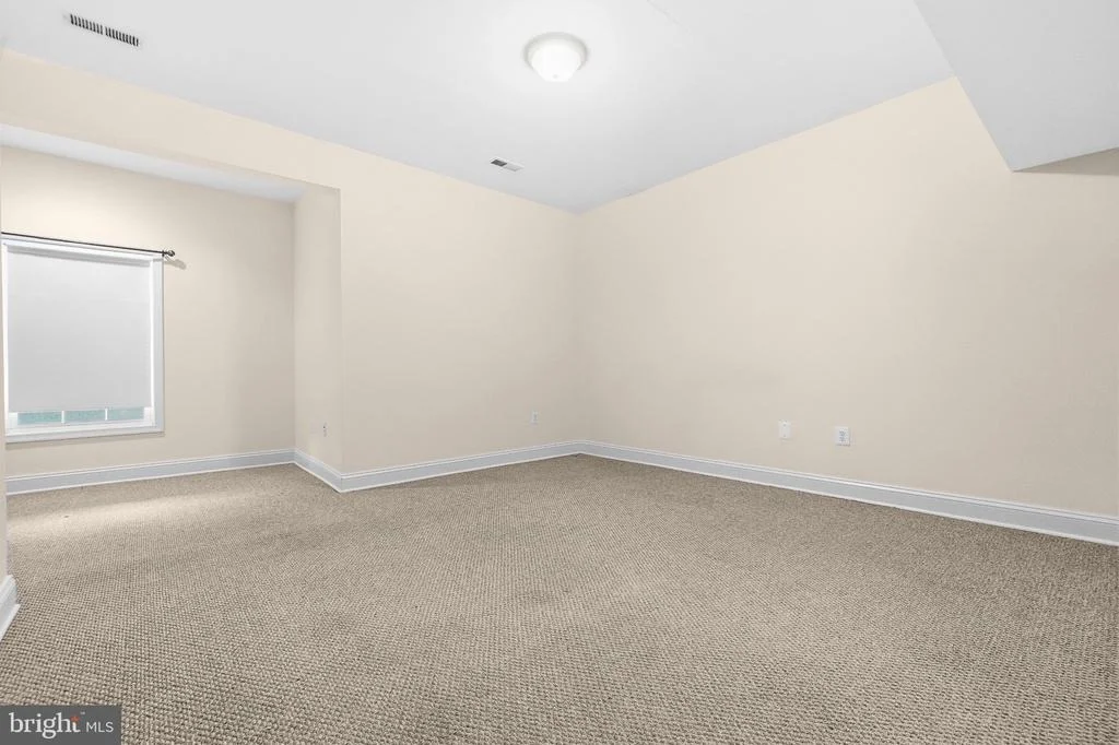 Photo of 117 BEVERLY LANE