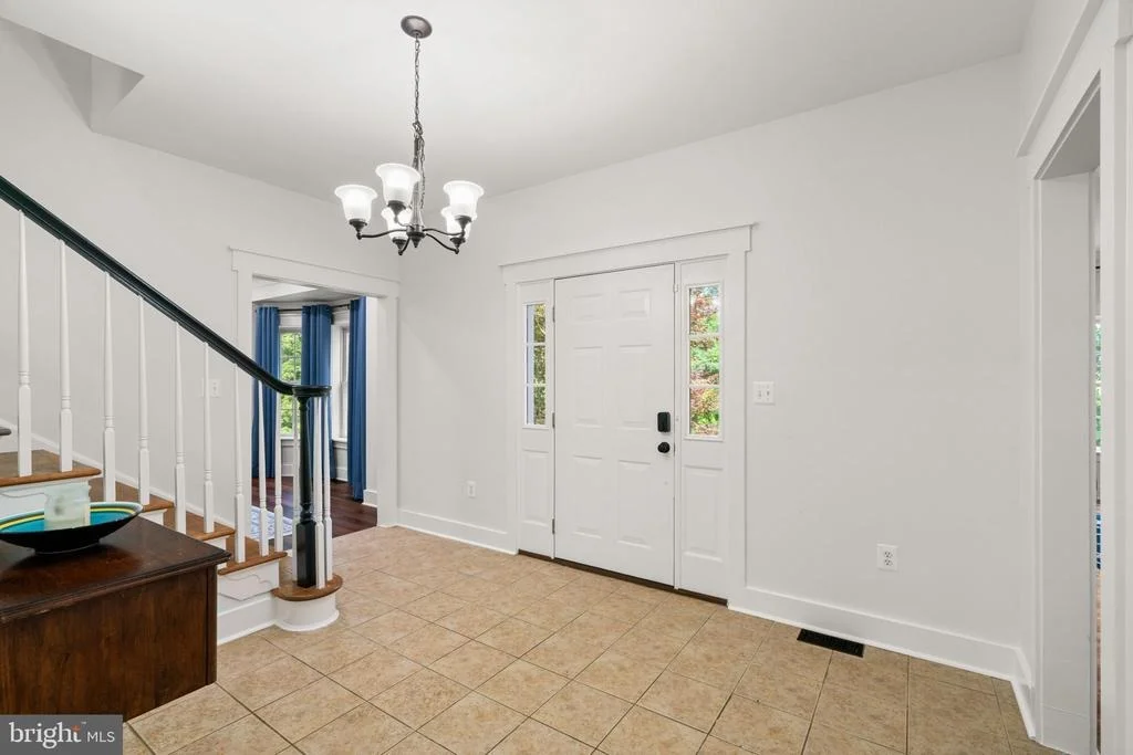 Photo of 208 MARKHAM FARM ROAD