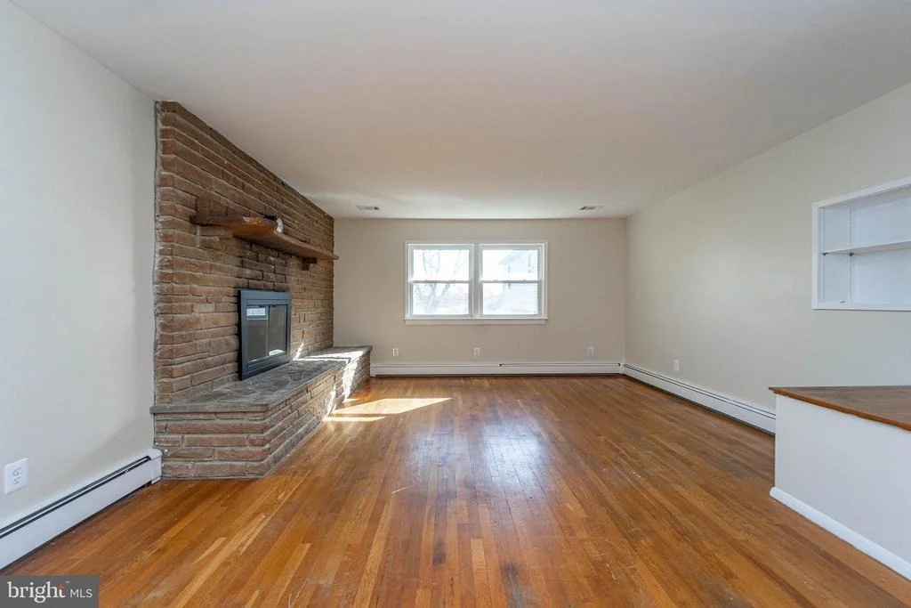 Photo of 1029 HARRISON DRIVE