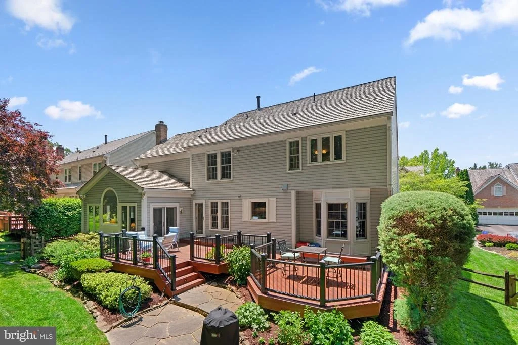 Photo of 17705 GLOBE THEATRE DRIVE