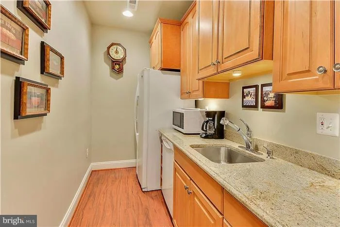 Photo of 19767 WILLOWDALE PLACE