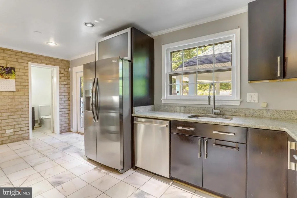 Photo of 6808 HOUNDMASTER ROAD