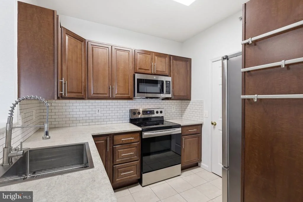 Photo of Unit 7408 at 1570 SPRING GATE DRIVE