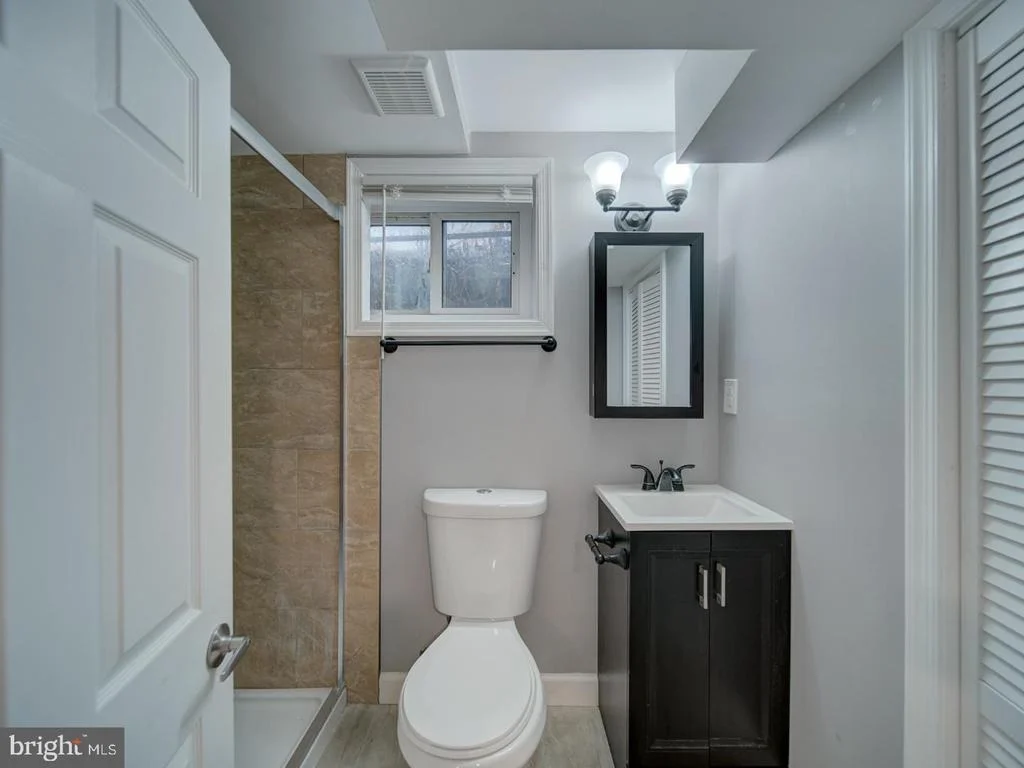 Photo of 2407 SAINT CLAIR DRIVE