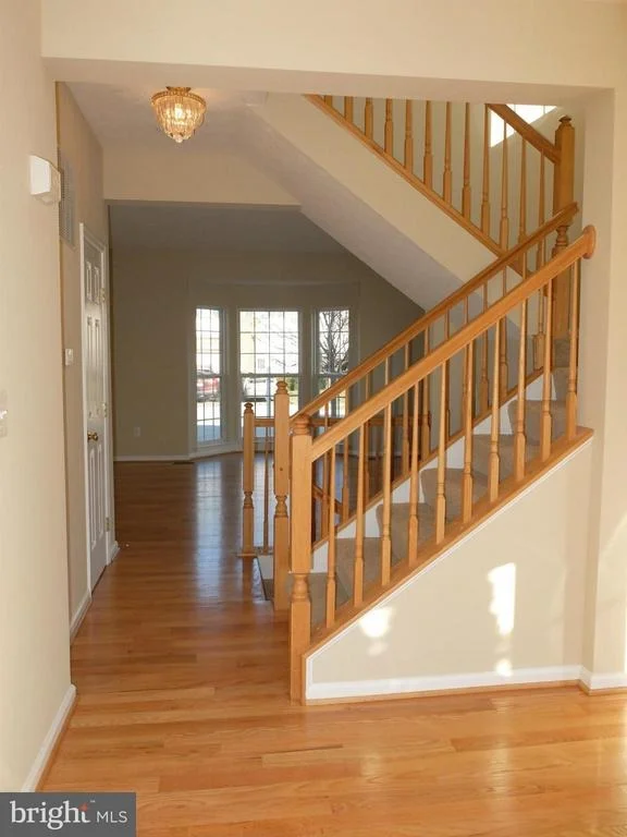 Photo of 2424 KNAPPS WAY