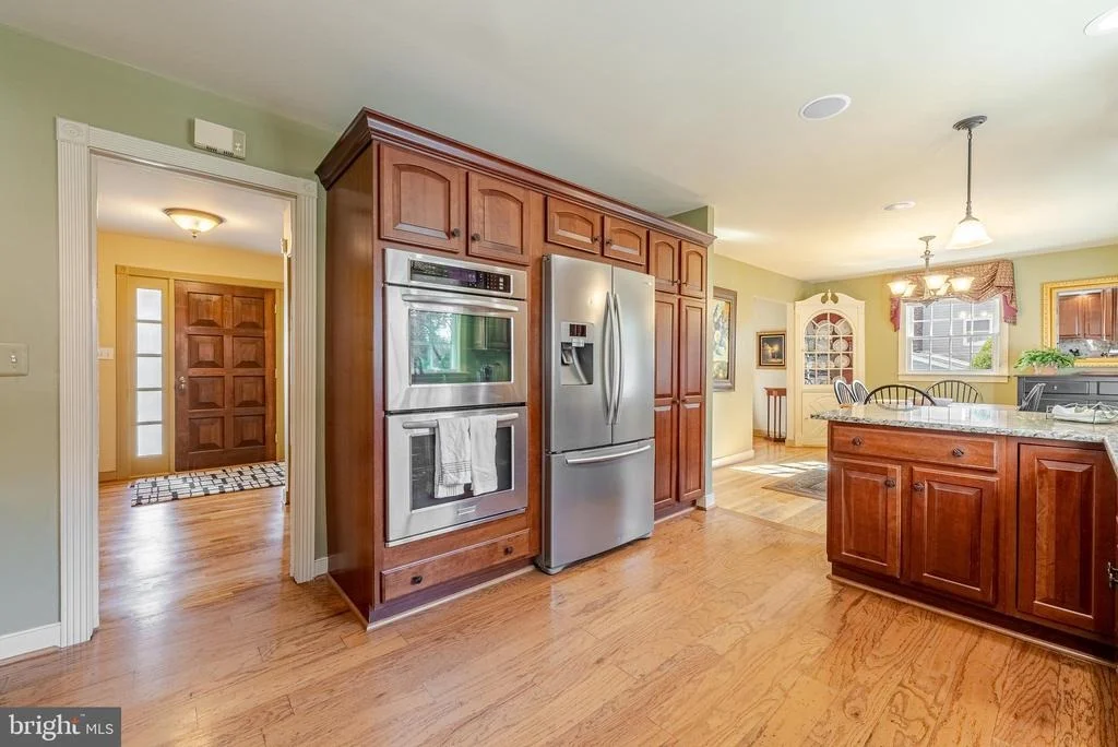 Photo of 2510 JONATHAN ROAD