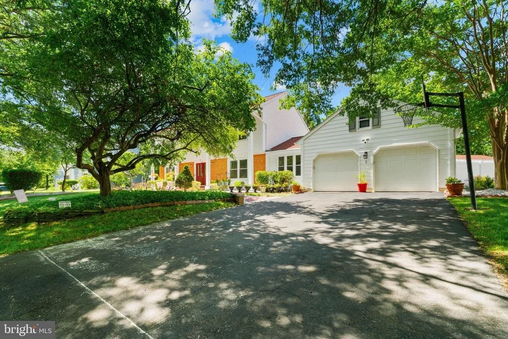 Photo of 1 W CARTWRIGHT DRIVE