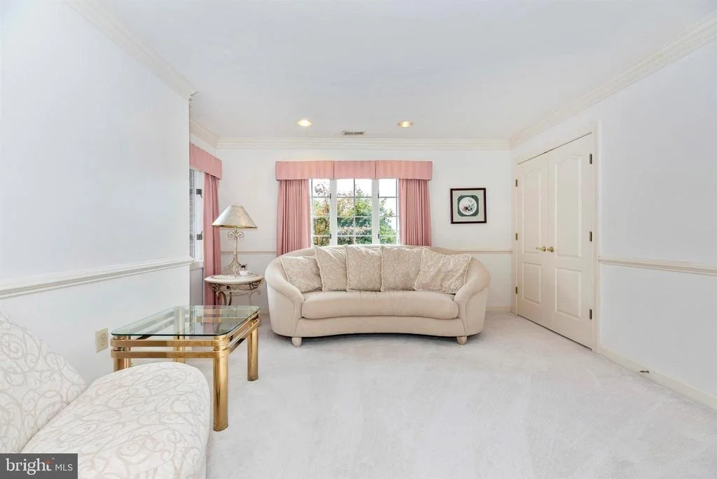Photo of 6364 WINPENNY DRIVE