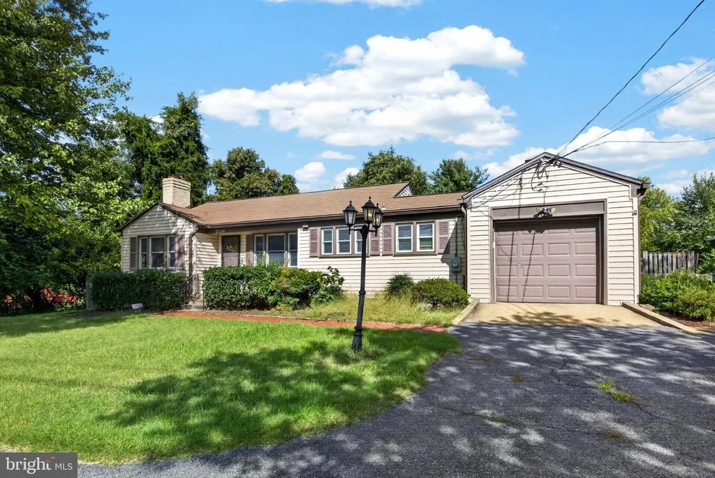 Photo of 2326 FAIRLAND ROAD