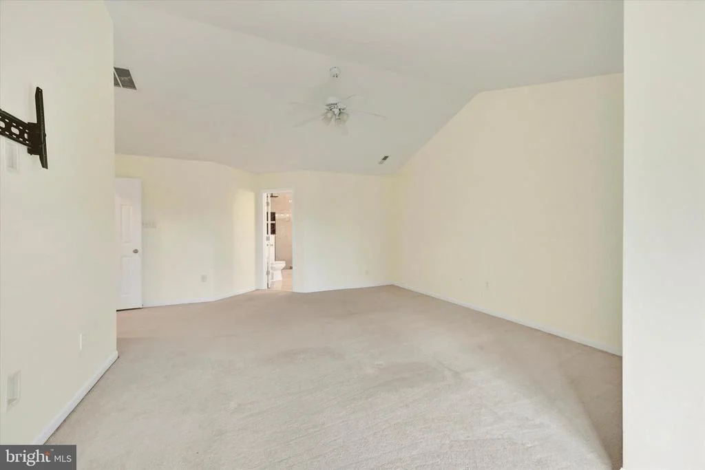 Photo of 1590 CHAPMAN ROAD