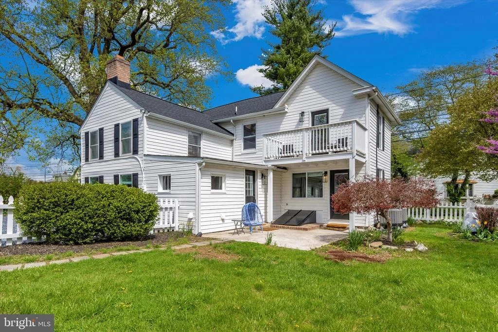 Photo of 3704 BUCKEYSTOWN PIKE