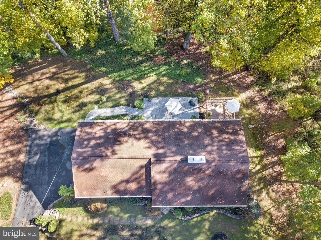 Photo of 17509 SKYLINE DRIVE
