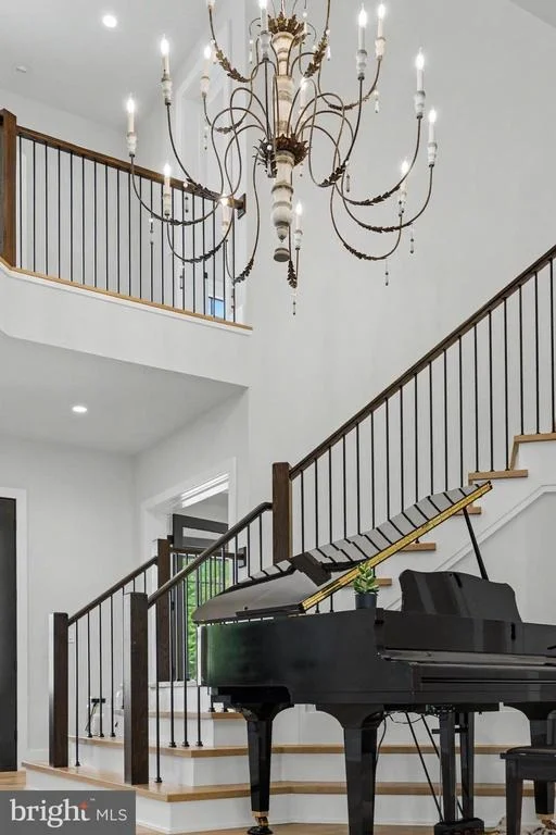 Photo of 952 WALKER ROAD