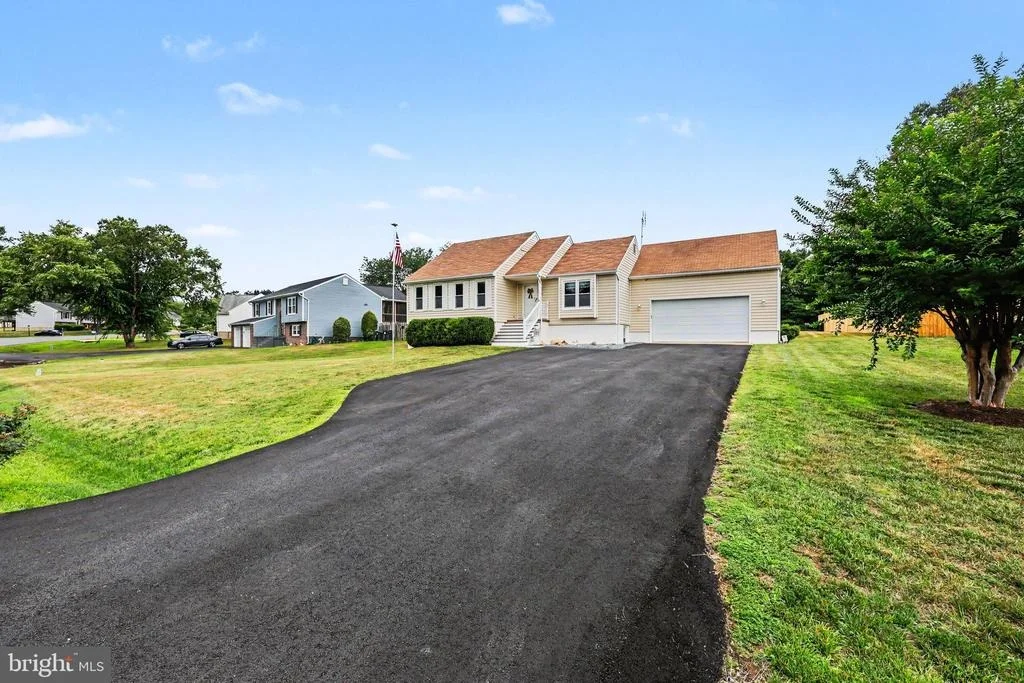 Photo of 183 CHOPTANK ROAD