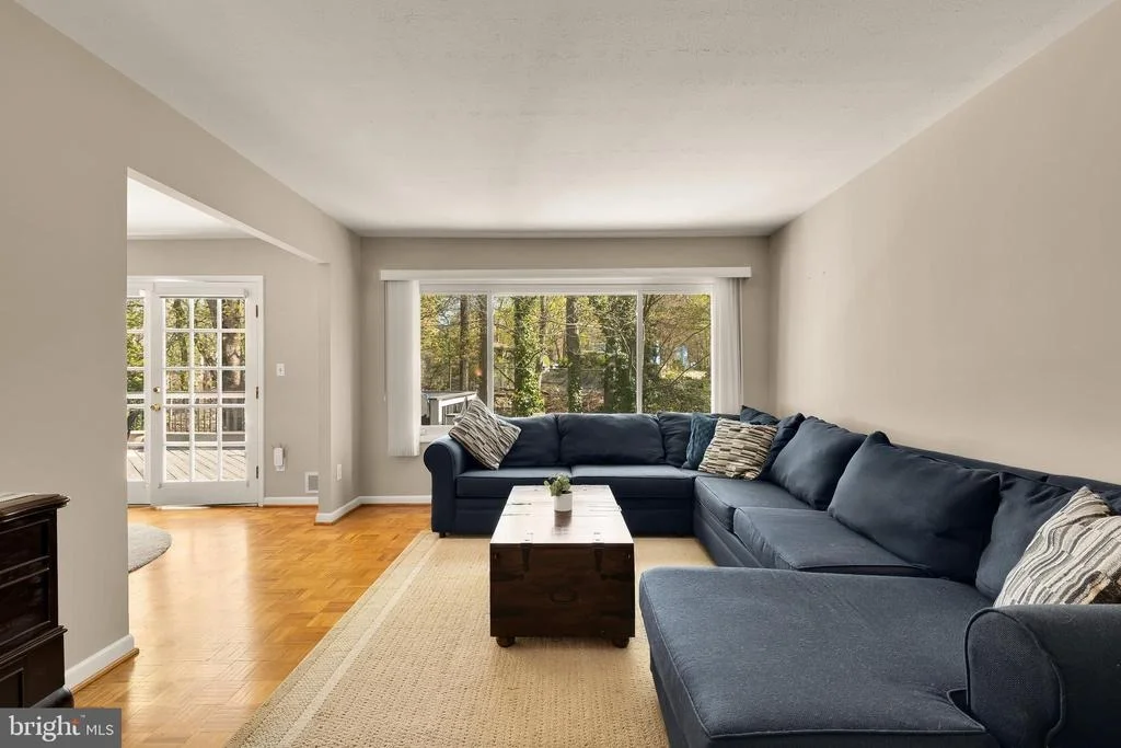 Photo of 1005 RUPPERT ROAD
