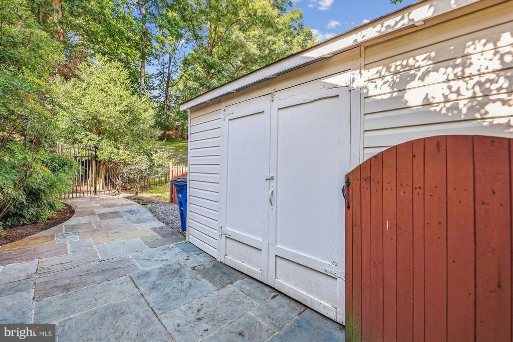 Photo of 11616 LOVEJOY STREET
