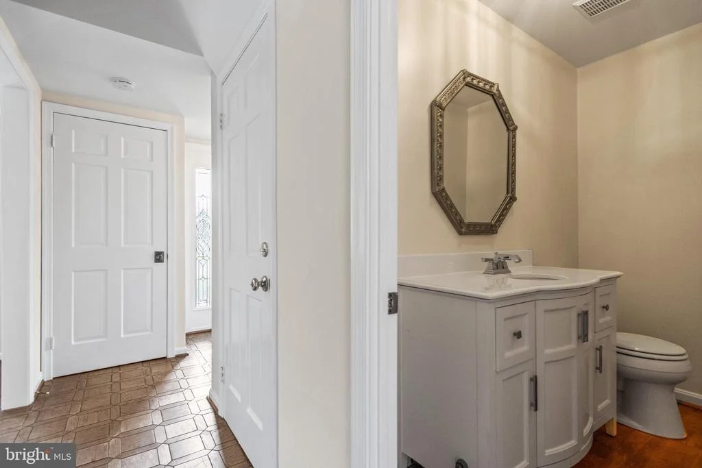 Photo of 3011 BONVIEW LANE