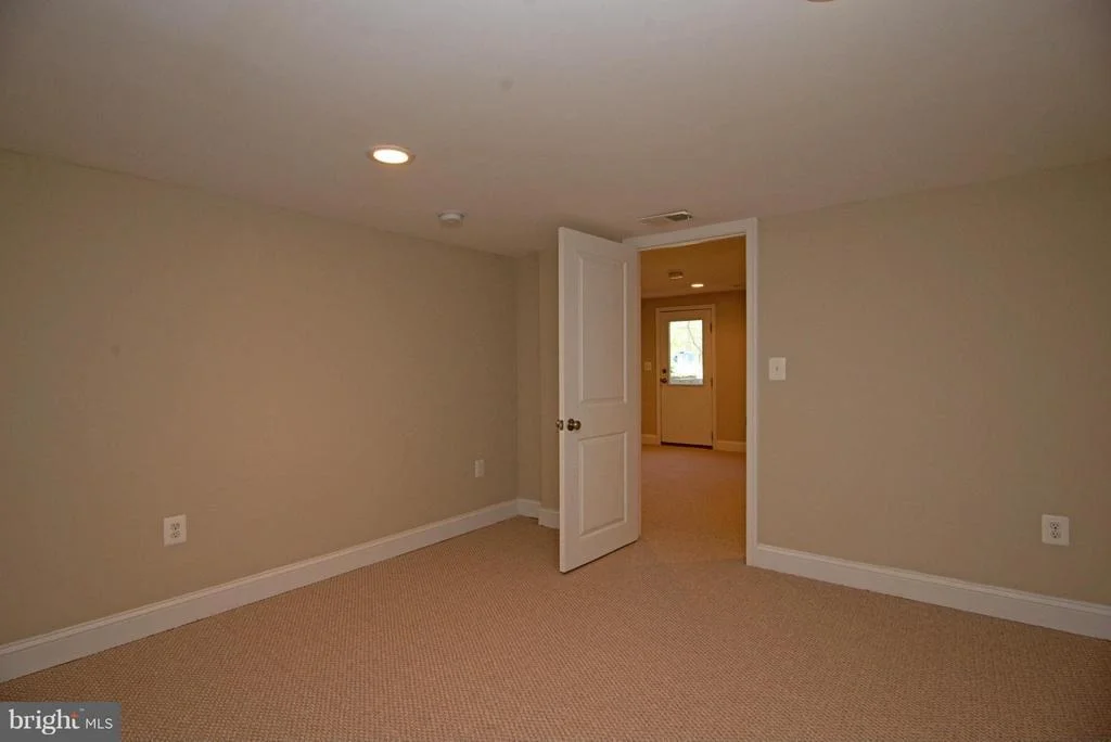 Photo of 6411 HILLSIDE LANE