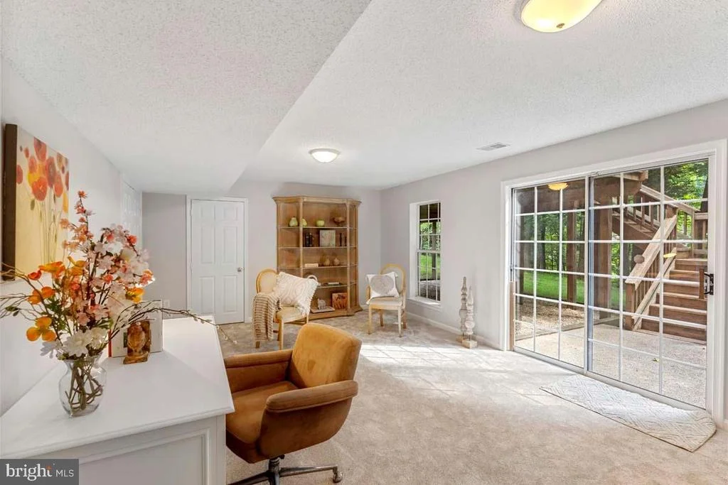 Photo of 15015 HUNTER MOUNTAIN LANE