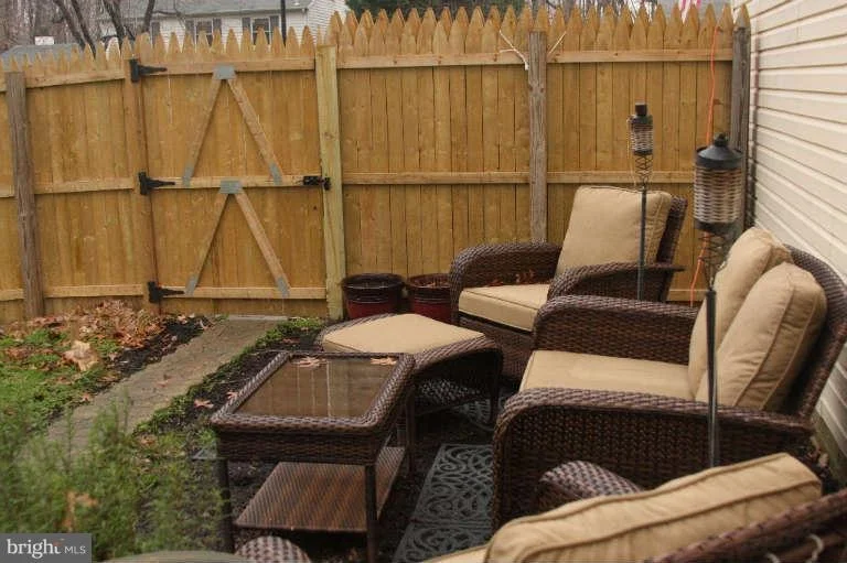 Photo of 9761 TURNBUCKLE DRIVE