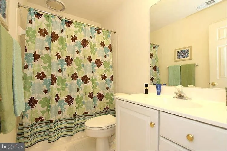 Photo of 4419 WINDING OAK DRIVE