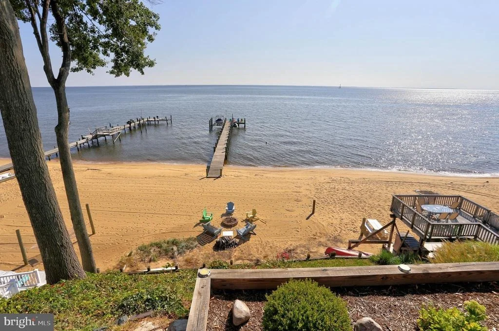 Photo of 8171 BAYSIDE DRIVE