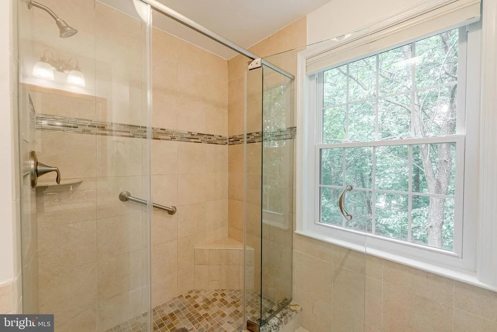 Photo of 10922 SHADOW LANE