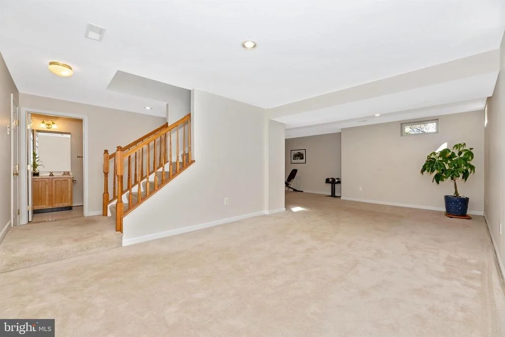Photo of 10203 CROSSCUT WAY