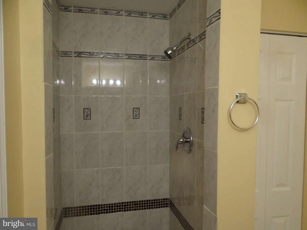 Photo of 8504 HEATHERWICK DRIVE