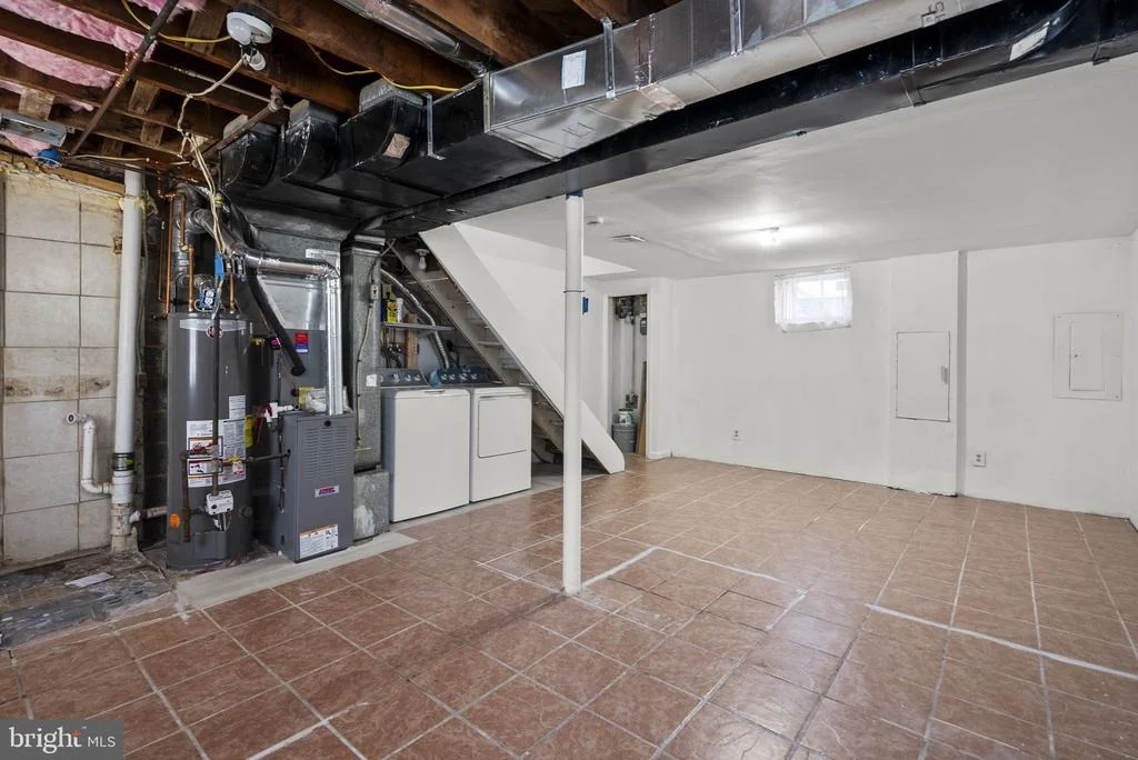 Photo of 12111 BLUHILL ROAD