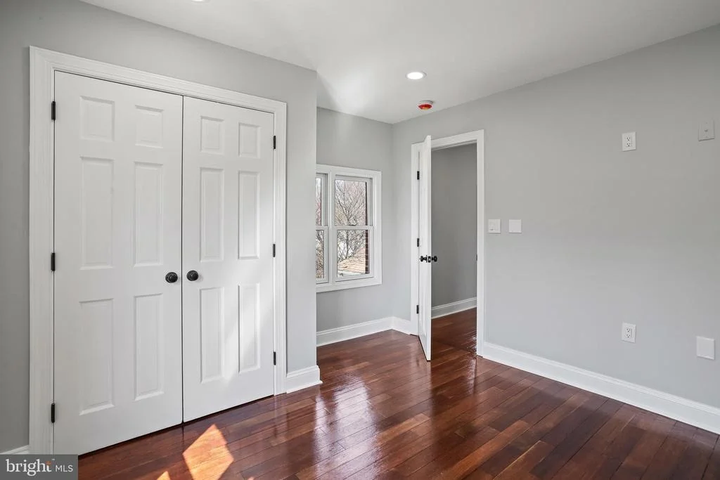 Photo of 2707 URBANA DRIVE