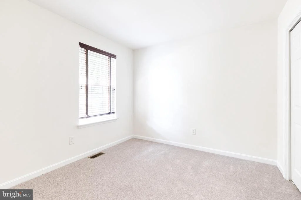 Photo of 901 8TH STREET