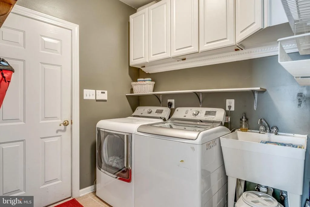 Photo of 24820 STONE PILLAR DRIVE
