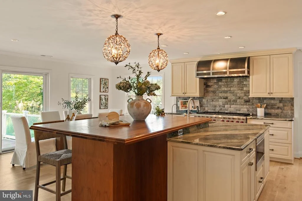 Photo of 971 PHILLIPS DRIVE