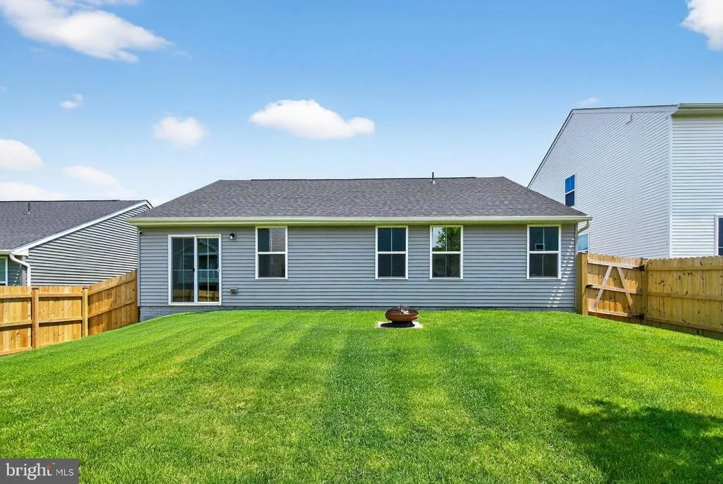Photo of 3116 CLOVER LANE