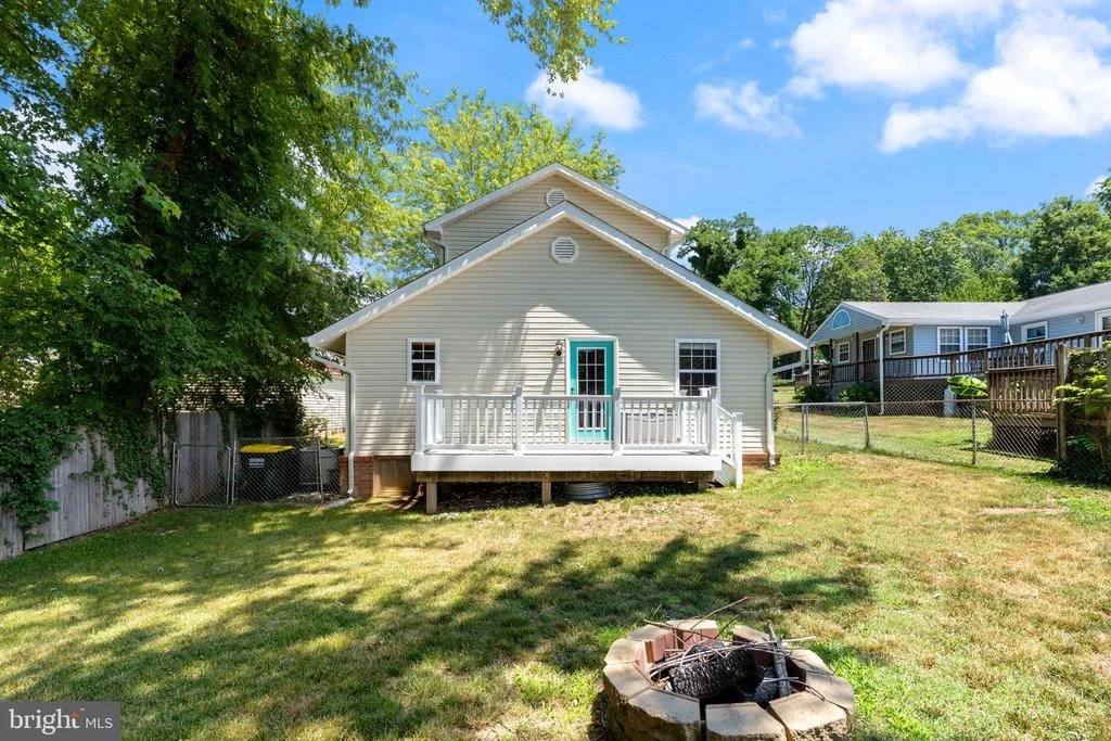 Photo of 7436 C STREET