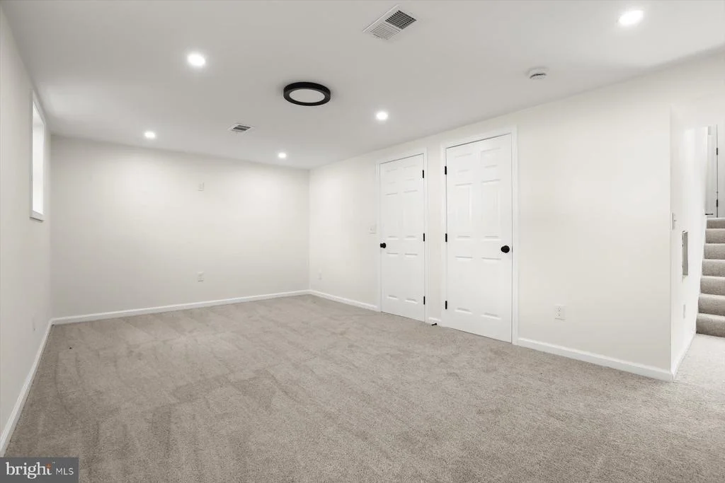 Photo of 602 LACEWOOD DRIVE