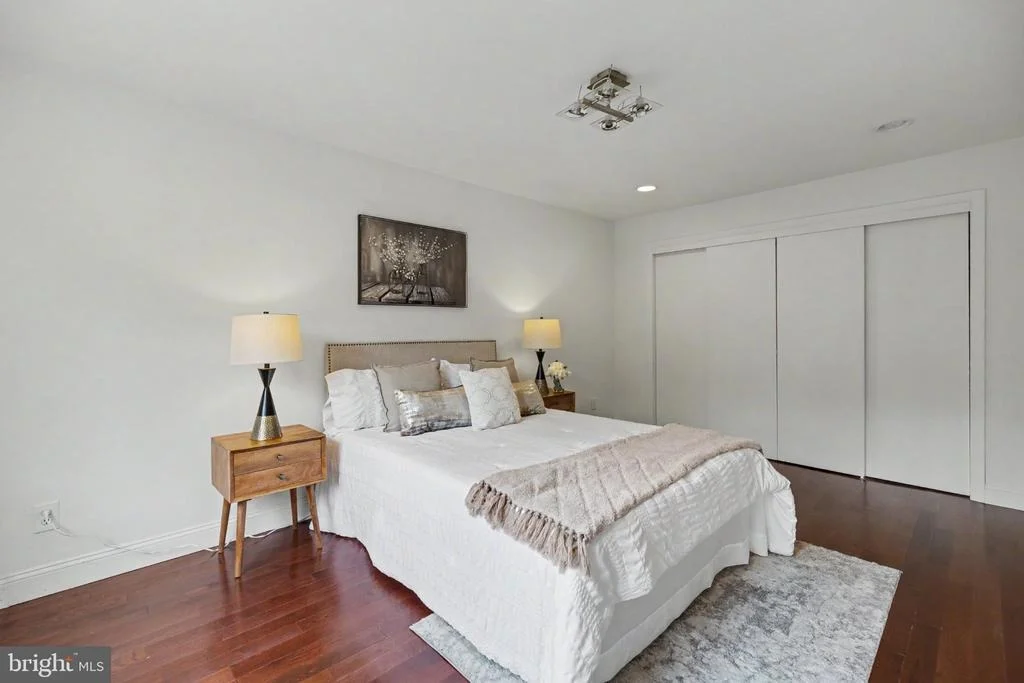 Photo of Unit 310 at 2710 MACOMB STREET NW