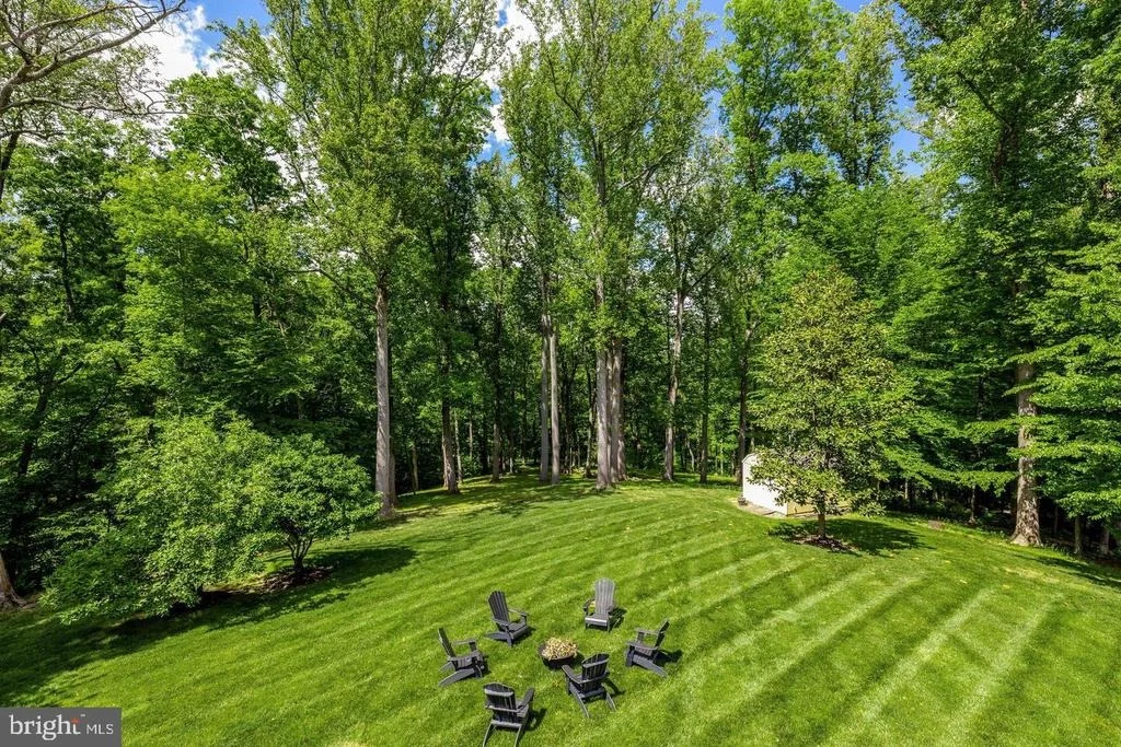 Photo of 105 INTERPROMONTORY ROAD
