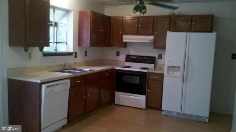 Photo of 11360 REDLANDS ROAD