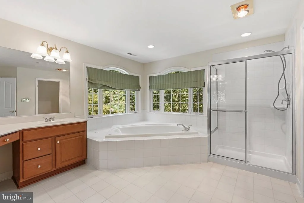 Photo of 915 ZENITH DRIVE