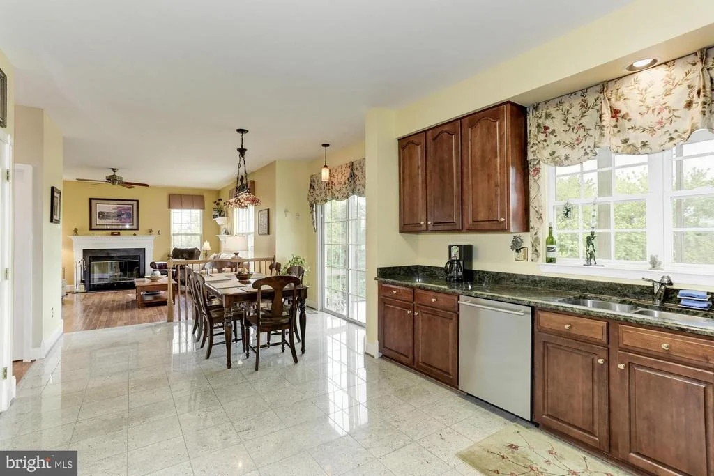 Photo of 5928 SPRING LEAF COURT