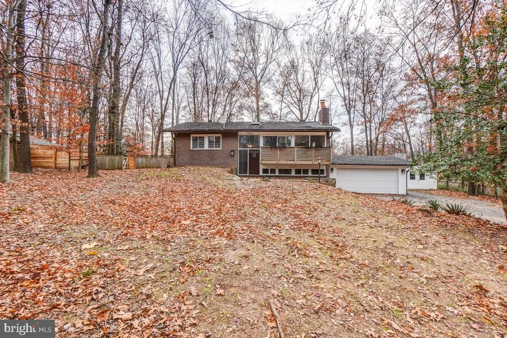 Photo of 7702 HAMILTON SPRING ROAD