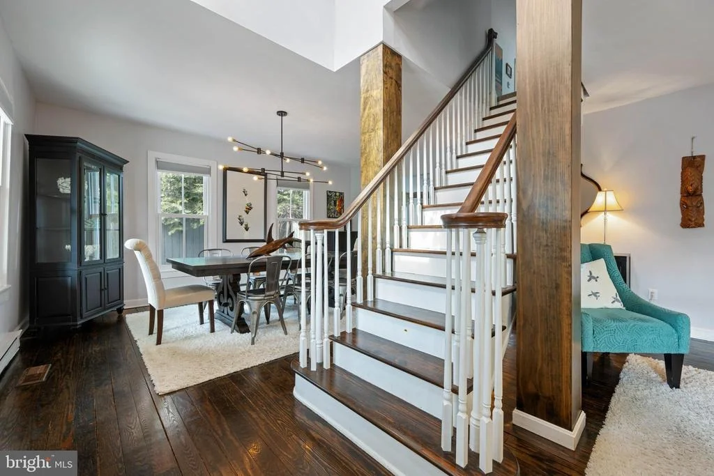 Photo of 211 W 4TH STREET
