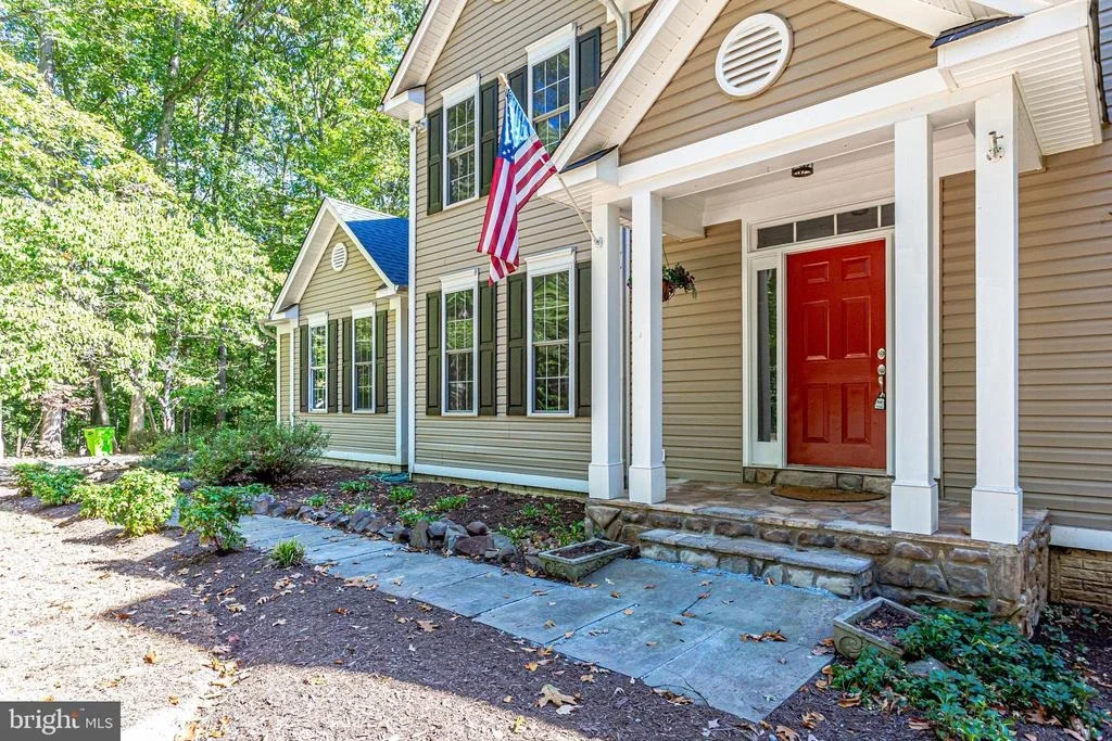 Photo of 10941 STONEBROOK DRIVE