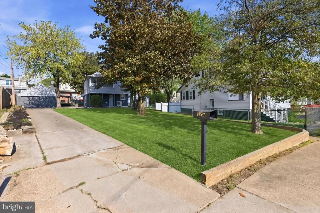Photo of 525 45TH STREET