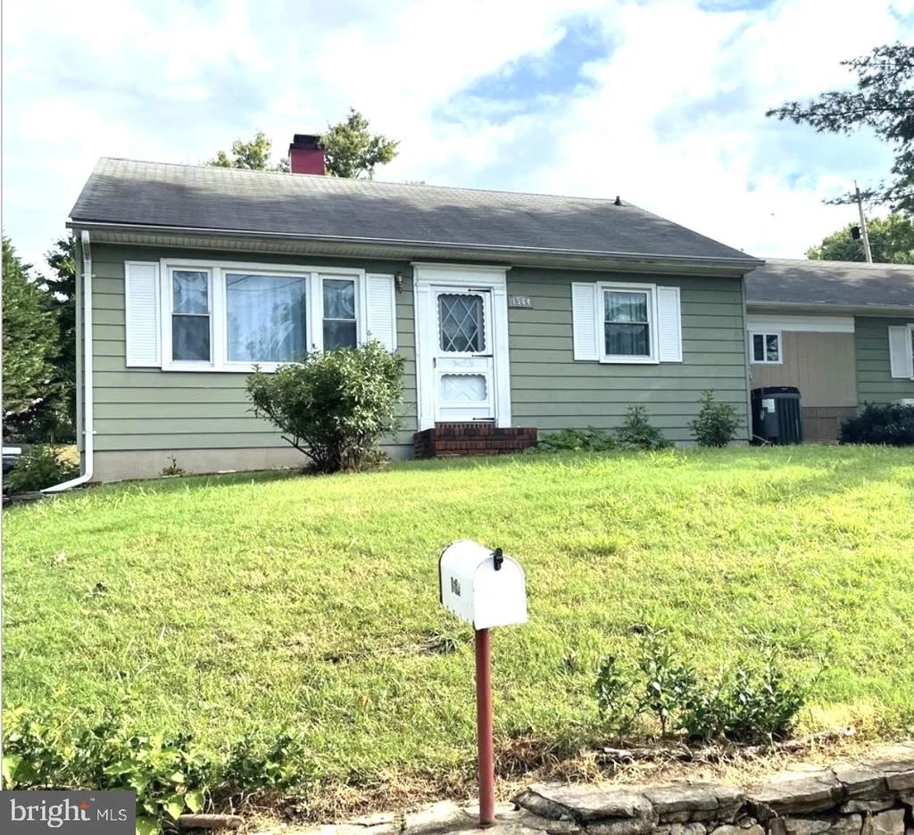 Photo of 1564 SULPHUR SPRING ROAD