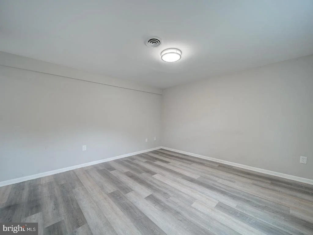 Photo of 4837 RANDOLPH DRIVE